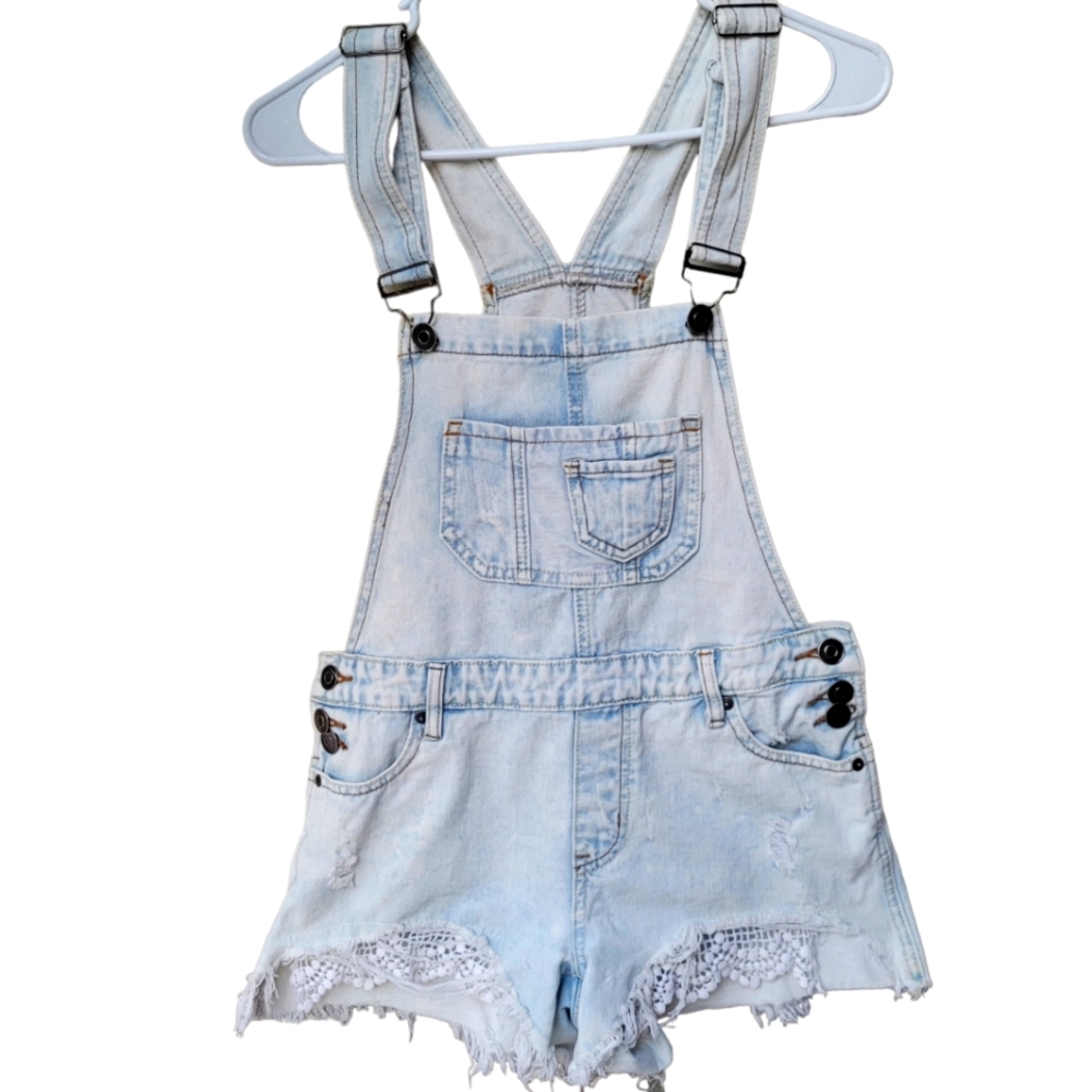 Hot Kiss Ava Crochet Distressed Overalls Size 2